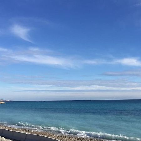 Studio 28 M2 Au Calme A Menton Exterior foto